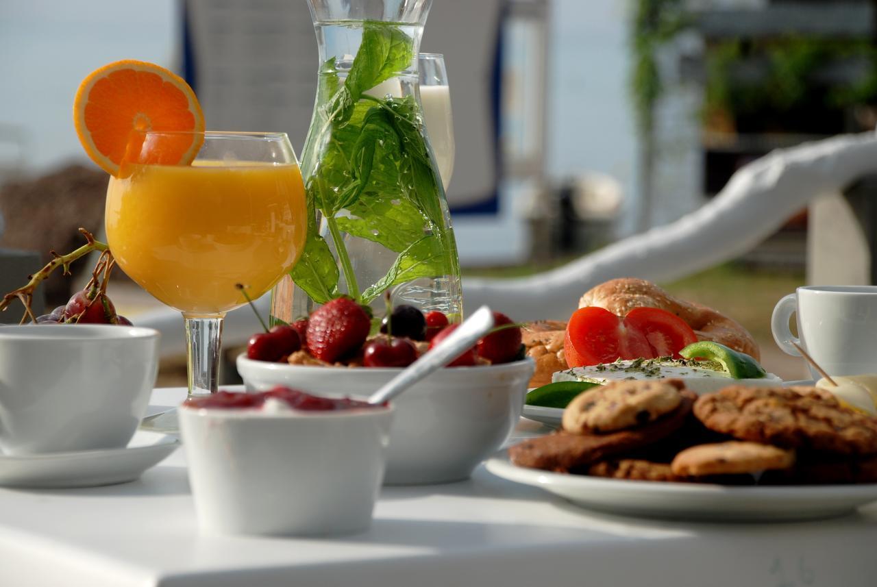 Casa Montzo Boutique Hotel กาเตลิออส ภายนอก รูปภาพ